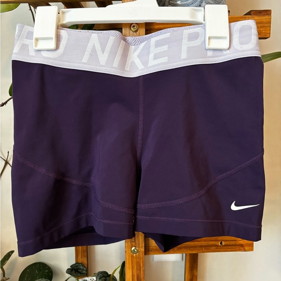 Nike Compression Short (Bundle of Two) Size Medium - Picture 6 of 15